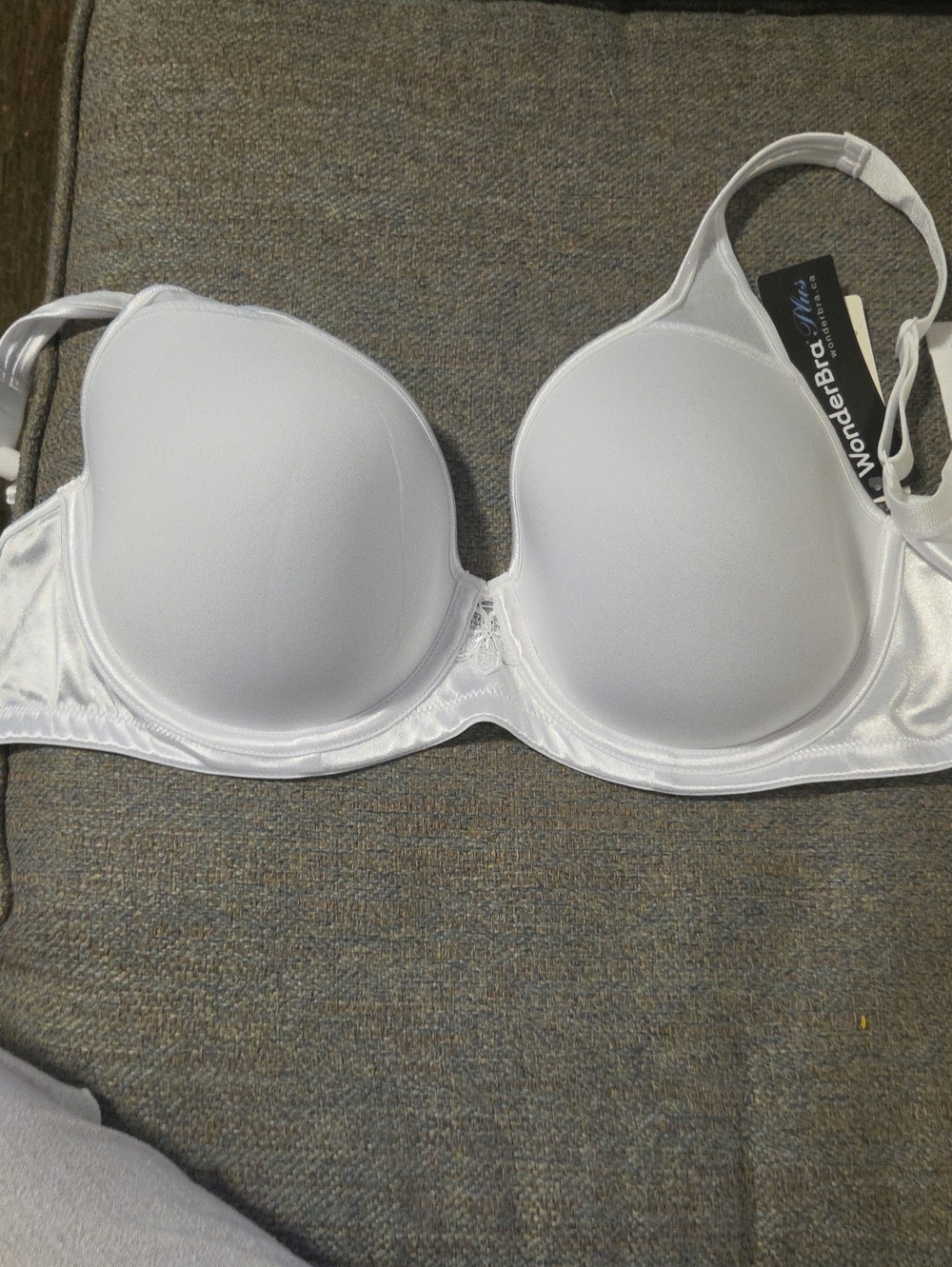 Wonderbra White Contour Bra with Underwire Support